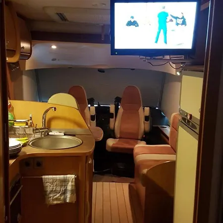 Campingplads Atana Camper Lakoauto