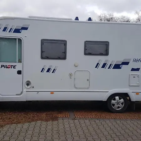 Atana Camper Lakoauto Campingplads